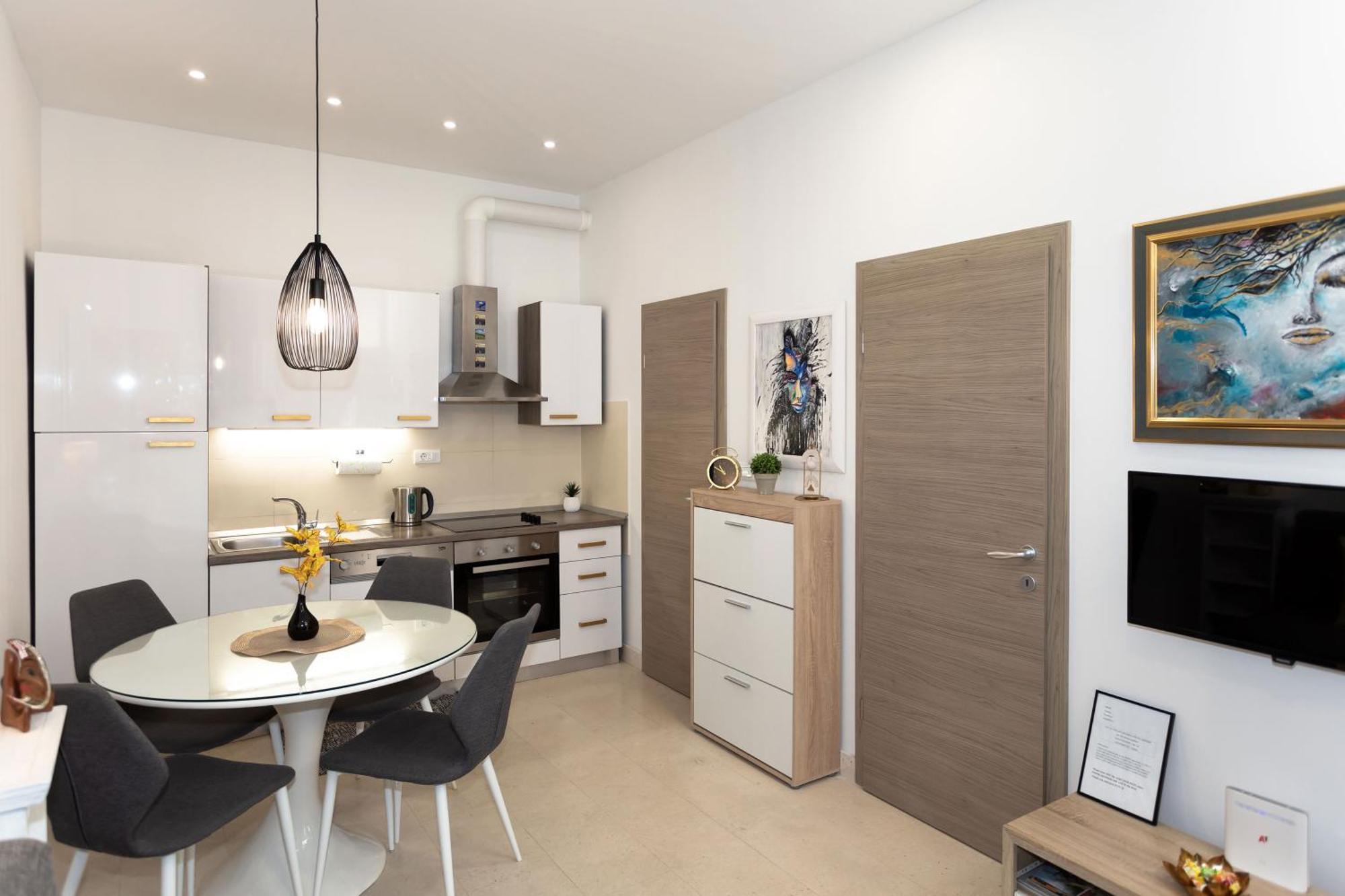 Moon Apartment Сплит Экстерьер фото